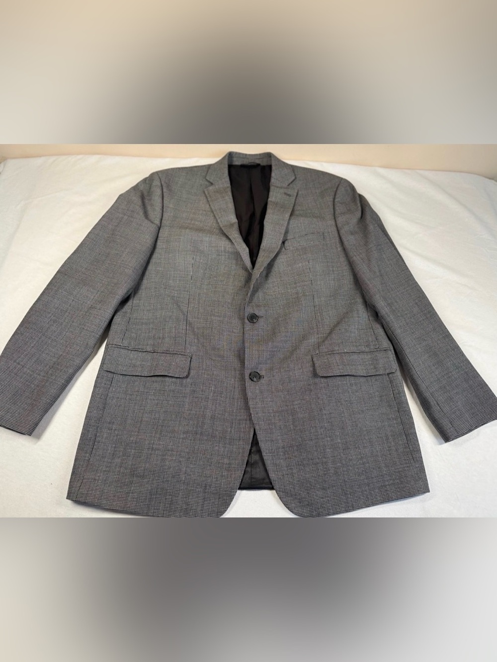 Marc Anthony Men's Blazer 100% Wool Suit Jacket Two-Button Size 46L - Gray